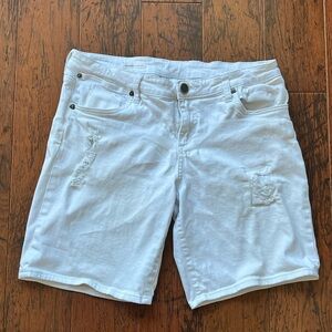 Women's White Kut From the cloth Distressed Denim Shorts